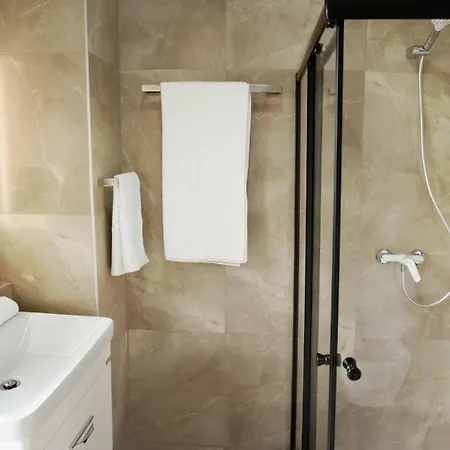 Arza A13 Apartment
